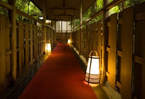 奈良の一軒宿　料理旅館　春日奥山 月日亭